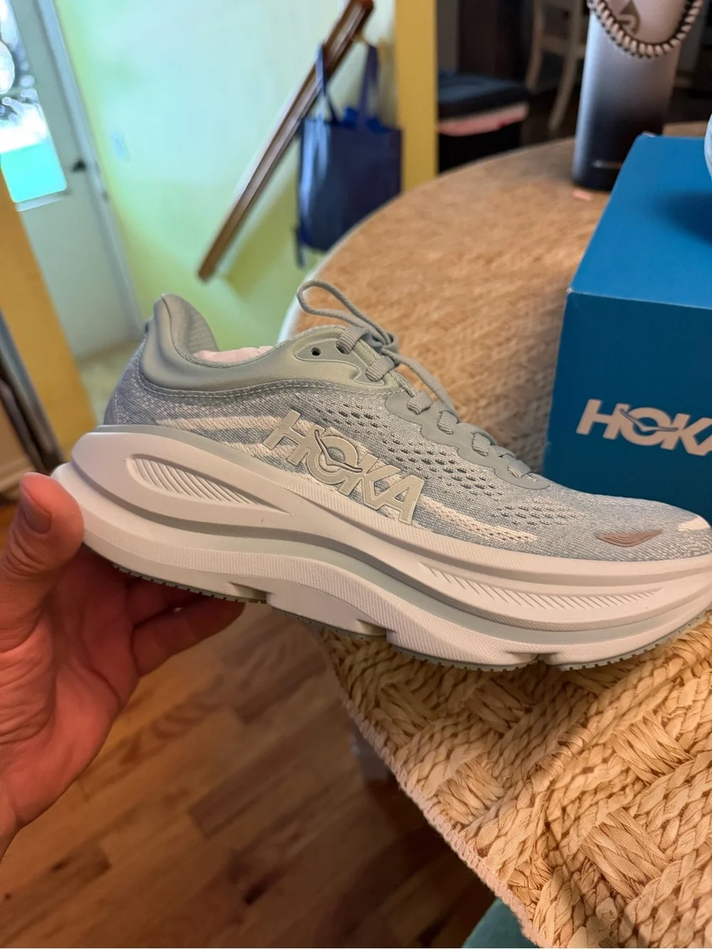 HOKA Women's Bondi 9 sz 6 woman new in box $175 plus tax sneakers!!!